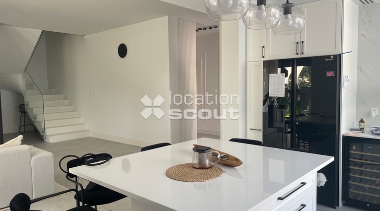 Lokacja #D880 - salon kuchnia