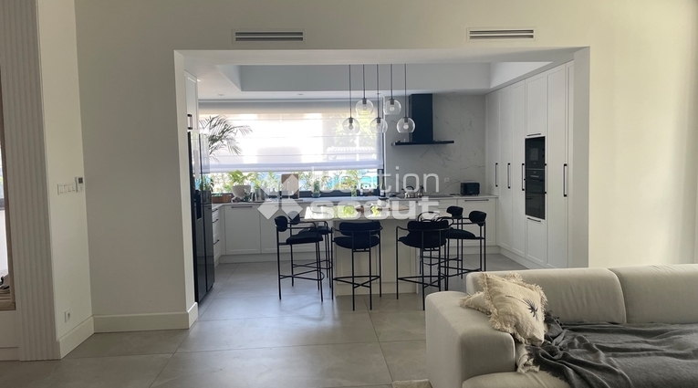 Lokacja #D880 - salon kuchnia