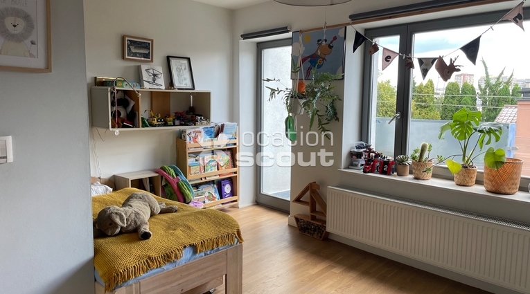 Lokacja #L381 - pokój dziecięcy