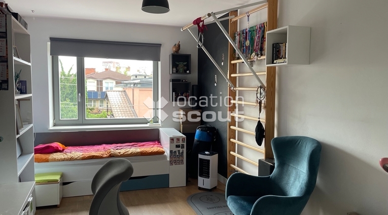 Lokacja #L381 - pokój dziecięcy