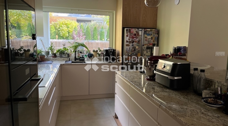 Lokacja #L336 - salon kuchnia