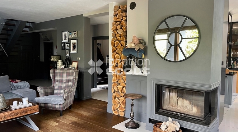 Lokacja #L131 - salon kuchnia