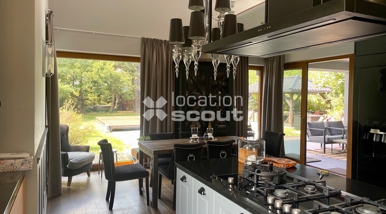 Lokacja #L131 - jadalnia