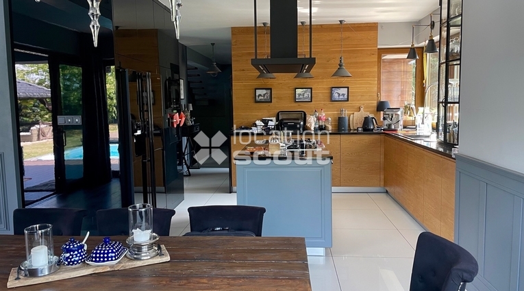 Lokacja #L131 - jadalnia