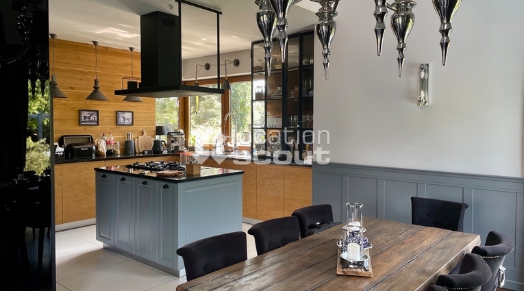 Lokacja #L131 - jadalnia