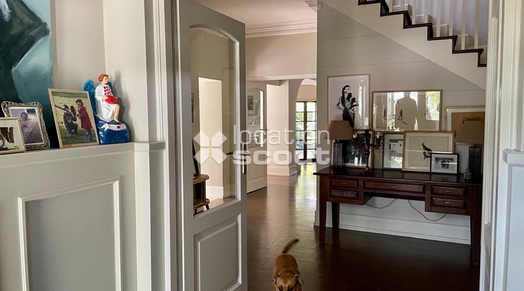 Lokacja #L359 - schody i hol