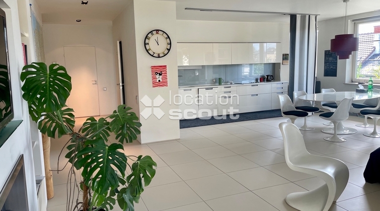 Lokacja #L384 - salon kuchnia