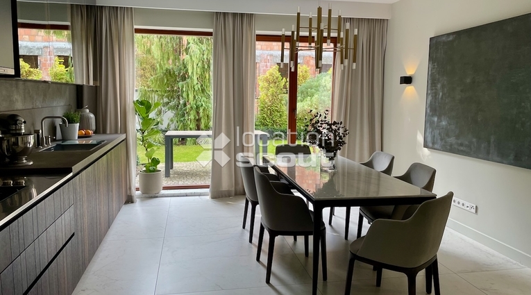 Lokacja #L119 - salon kuchnia